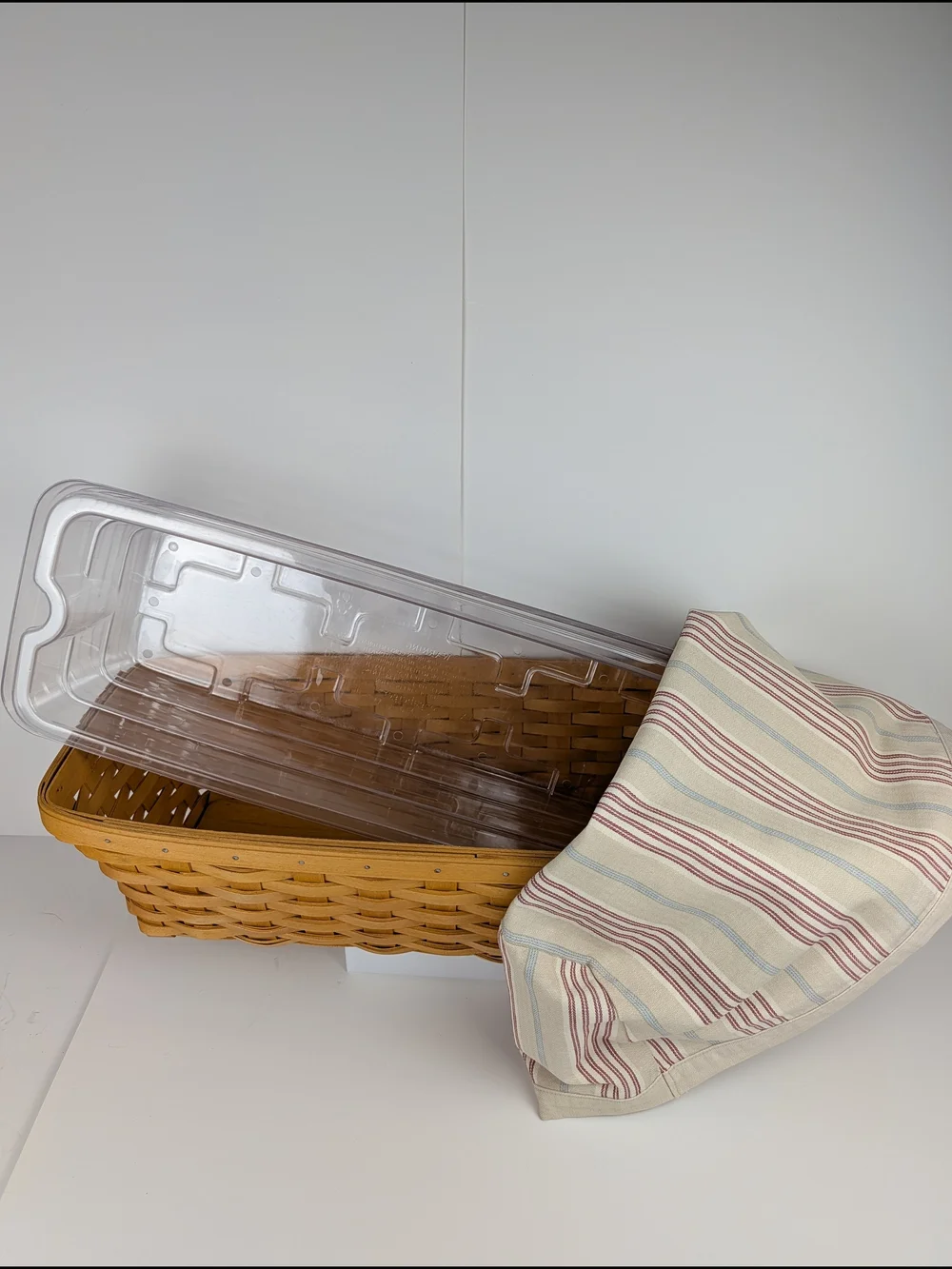 Longaberger Window Box Basket/Awning Stripe Liner & 2 Pc Set Planter Protectors